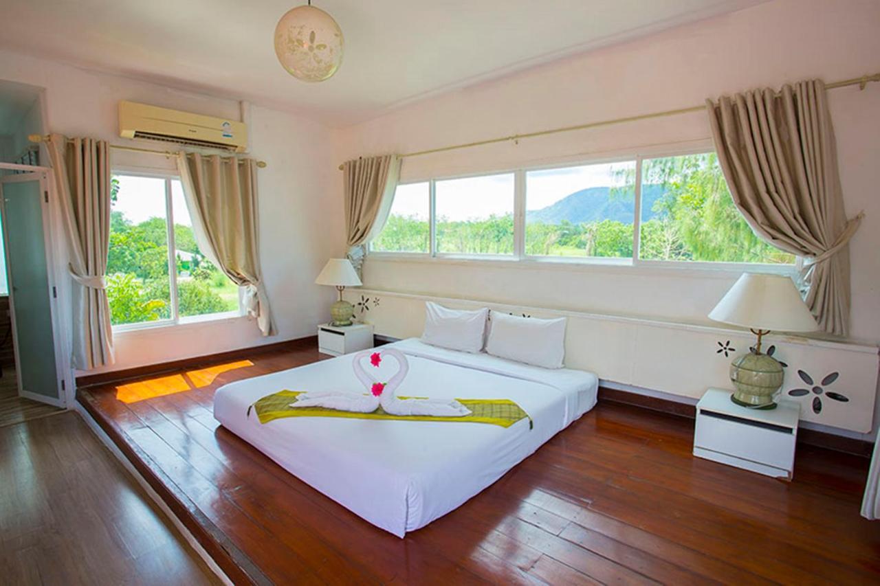 Aurora Resort Khao Yai Mu Si Exterior photo