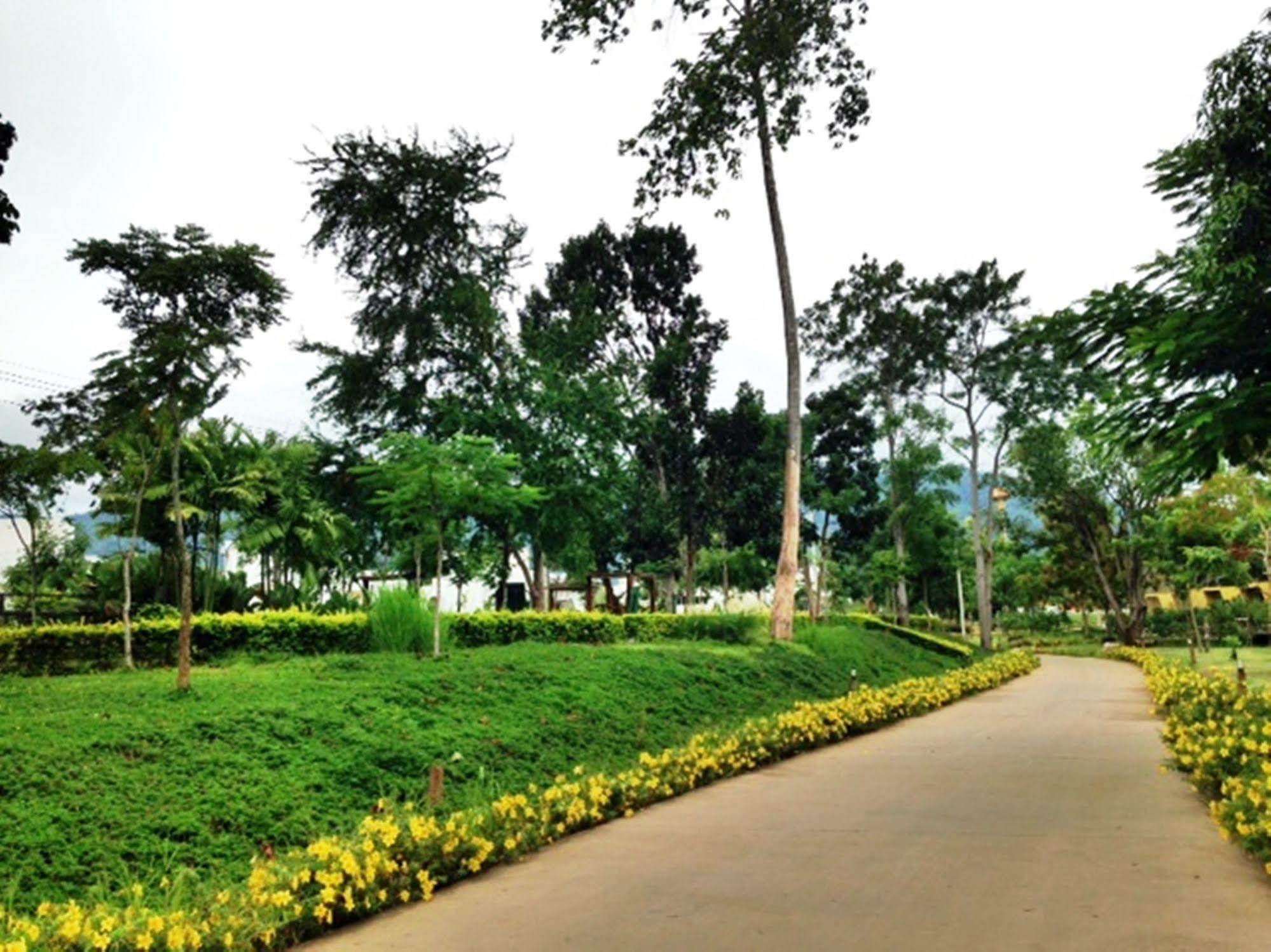 Aurora Resort Khao Yai Mu Si Exterior photo